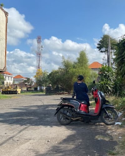 Our Galley Gallery Bali Bike School